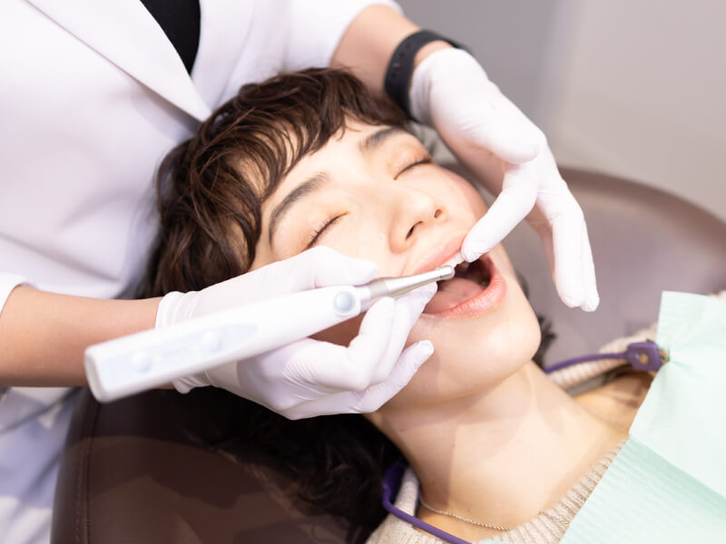 施術前の歯面清掃